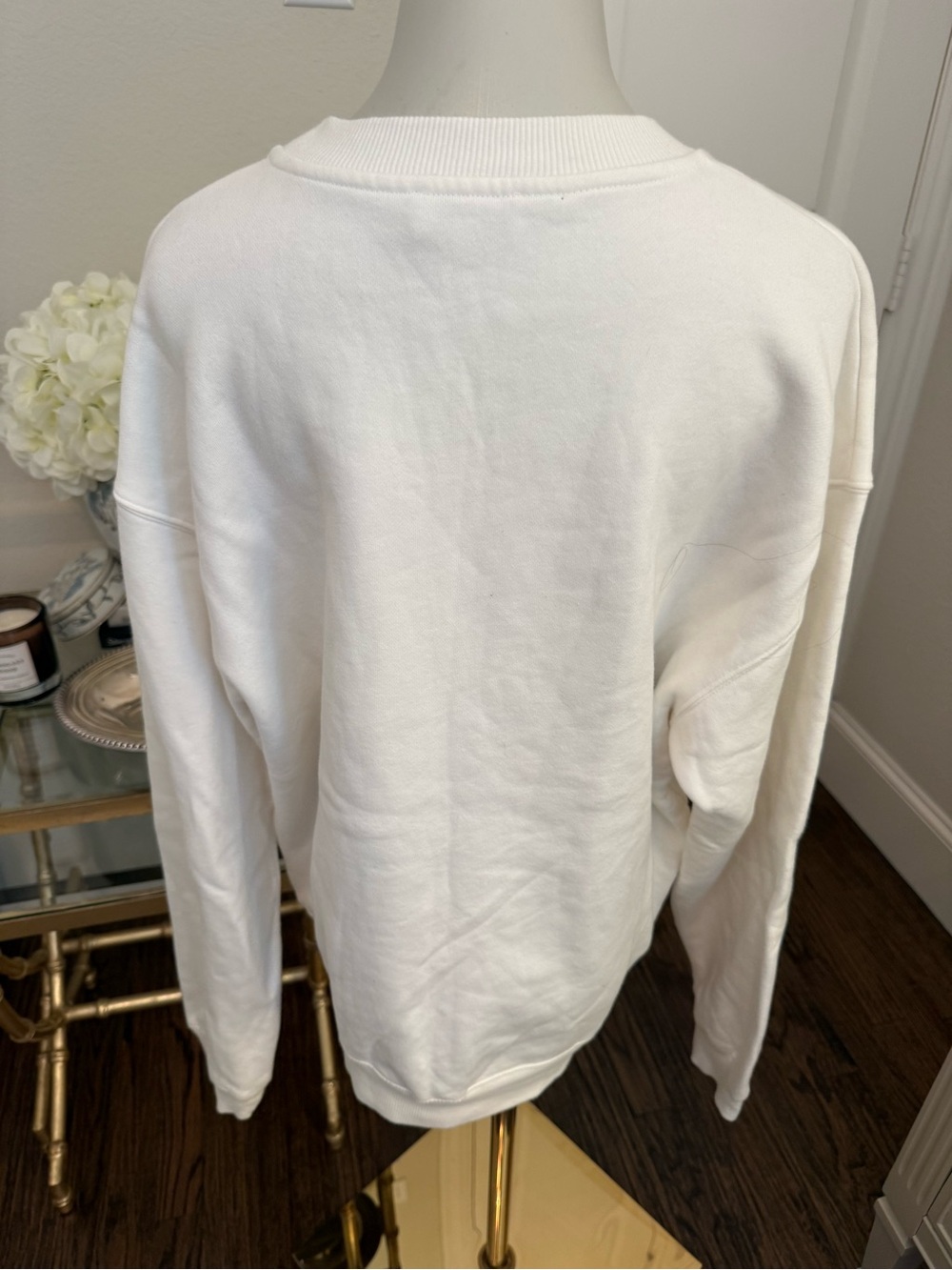 FIORUCCI Vintage Angels Sweatshirt in White - Picture 7 of 10